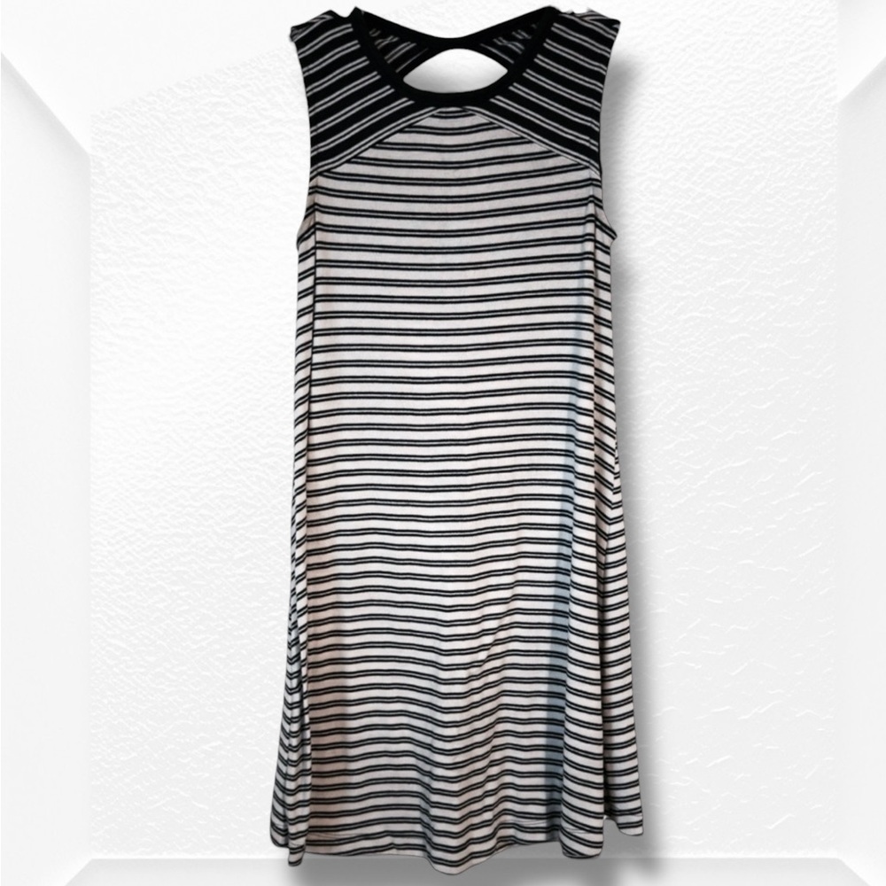 🌺GAP SLEEVELESS 𝐒𝐓𝐑𝐈𝐏𝐏𝐄𝐃 𝐎𝐏𝐄𝐍 𝐁𝐀𝐂𝐊 𝐃𝐑𝐄𝐒𝐒
